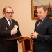Президент МФРП О.Воловик вручает Ю. Беляеву орден «Культурное наследие»